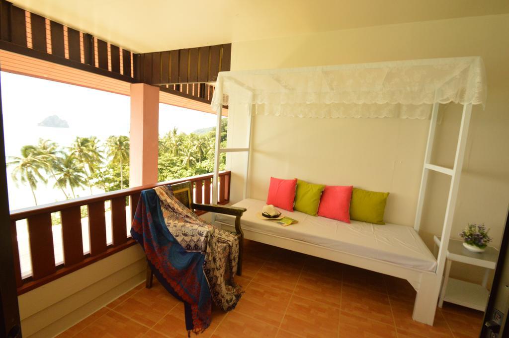 Koh Ngai Cliff Beach Resort Eksteriør bilde