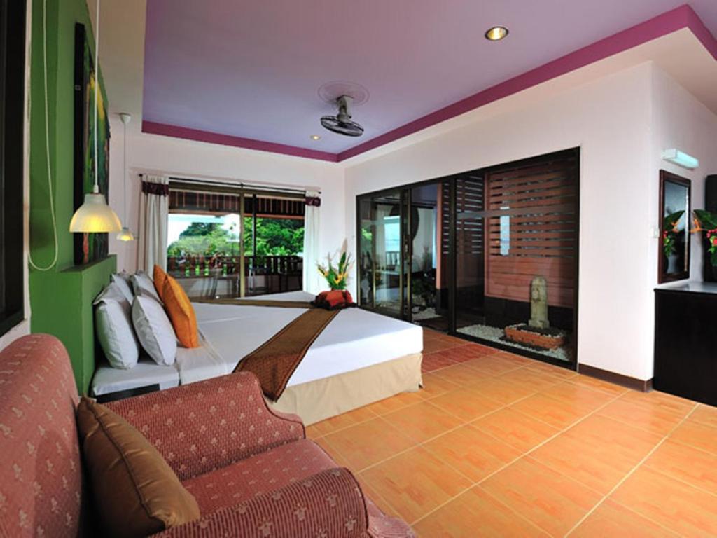 Koh Ngai Cliff Beach Resort Rom bilde