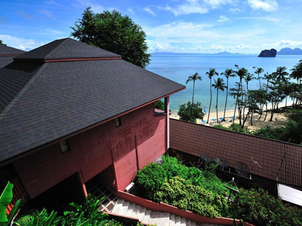 Koh Ngai Cliff Beach Resort Rom bilde