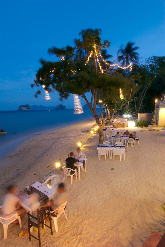 Koh Ngai Cliff Beach Resort Eksteriør bilde