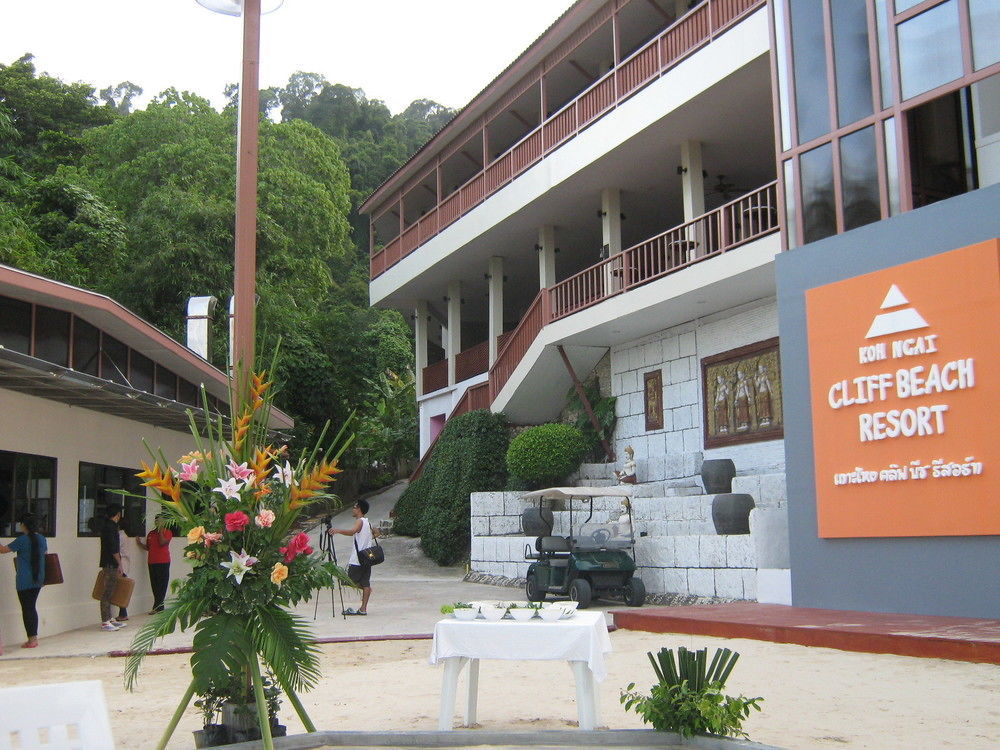 Koh Ngai Cliff Beach Resort Eksteriør bilde