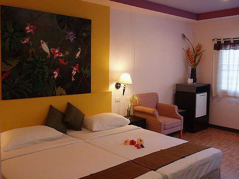 Koh Ngai Cliff Beach Resort Eksteriør bilde